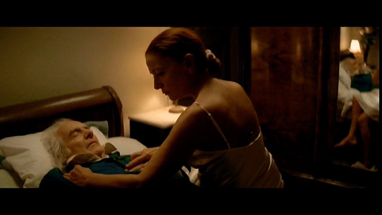 Lila image 6